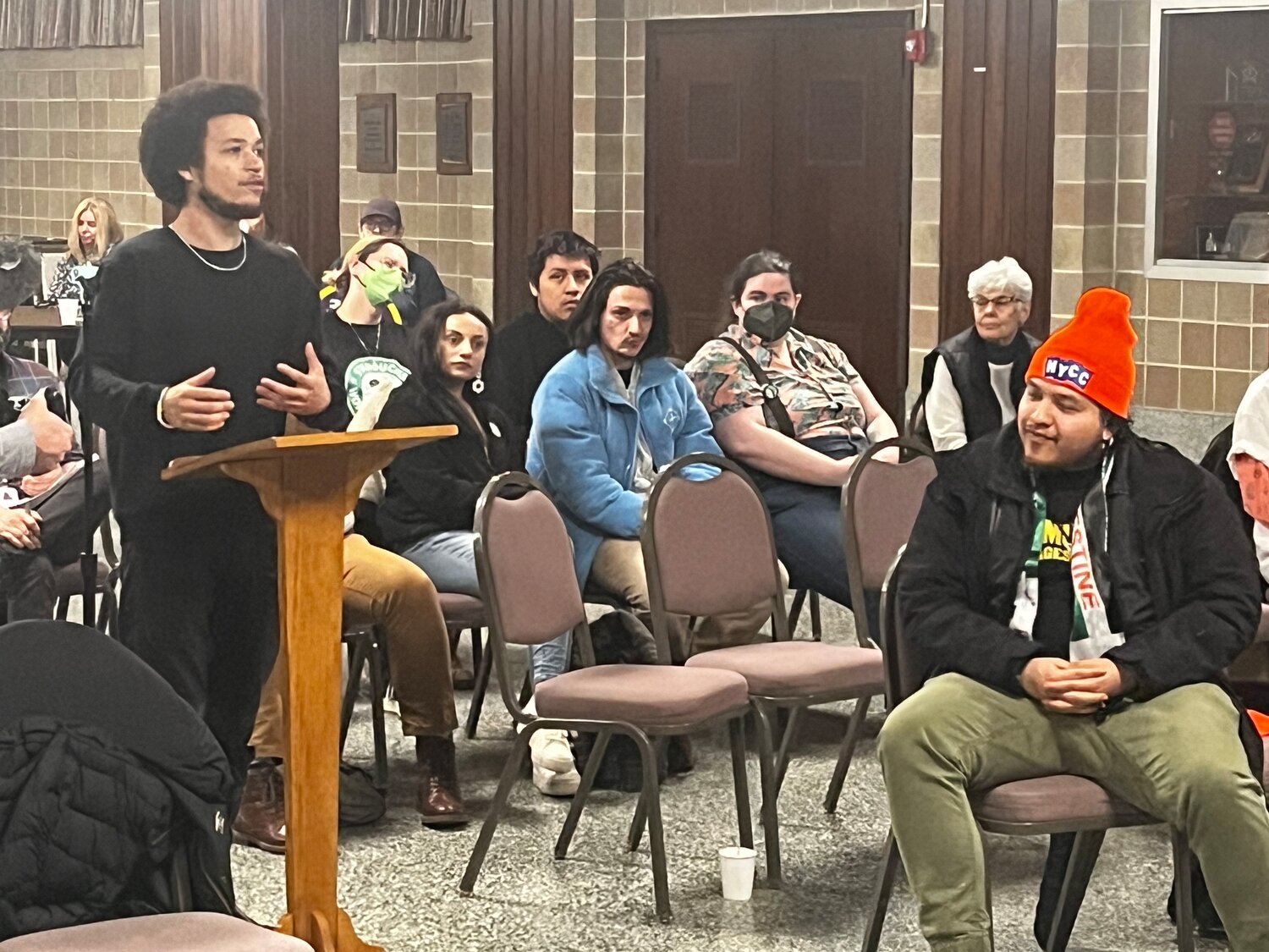 starbucks-employees-speak-out-against-alleged-labor-law-violations